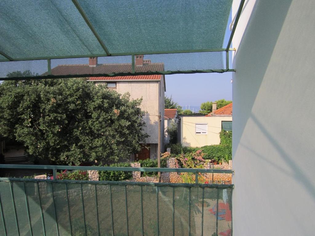 Apartmani Lukacic Биоград-на-Мору Экстерьер фото