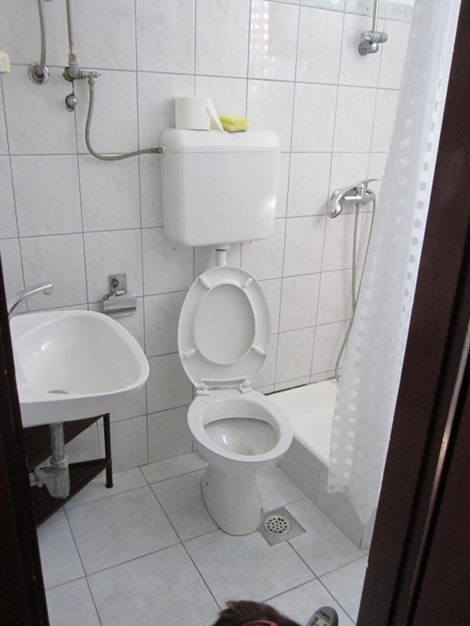 Apartmani Lukacic Биоград-на-Мору Экстерьер фото